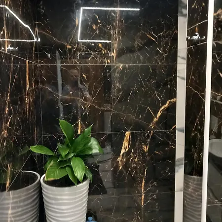 Apartmanydelu 公寓